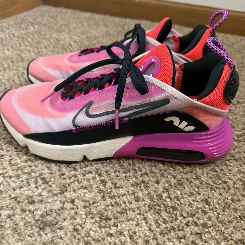 Nike Air Max  2090 Iced Lilac Athletic Shoes Women’s 8.5 EU 40 CK2612-500